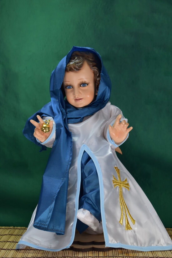 Niño Dios Vestido de Virtud